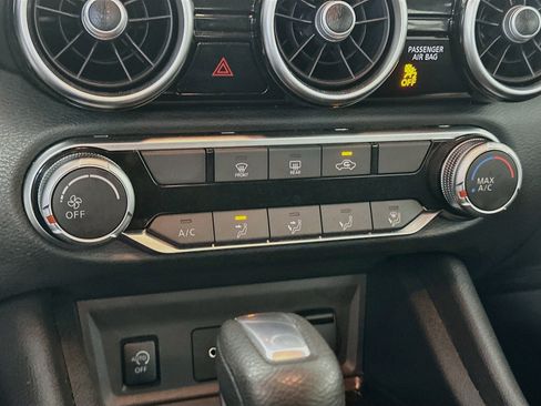 Used 2024 Nissan Sentra S FWD image 22
