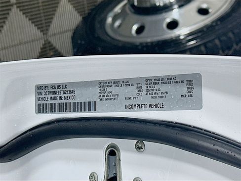 New 2026 RAM 5500 Big Horn 60CA Dually image 18