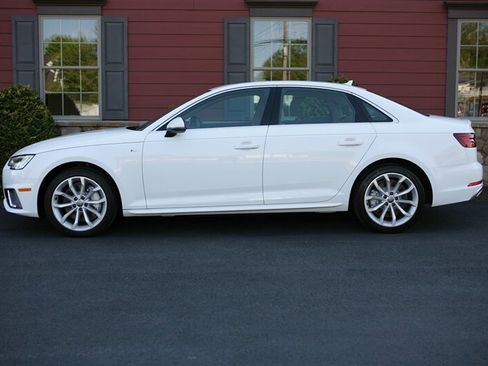 Used 2019 Audi A4 2.0T Premium Plus w/ Premium Plus Package AWD/4WD image 4