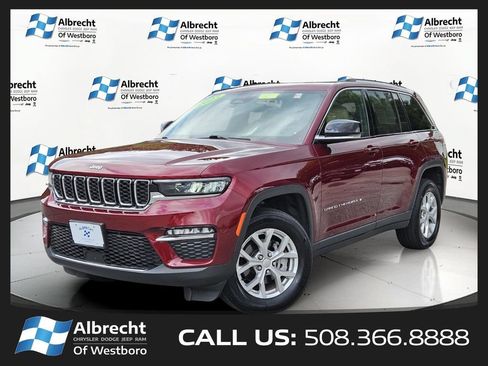 Used 2023 Jeep Grand Cherokee Limited AWD/4WD image 1