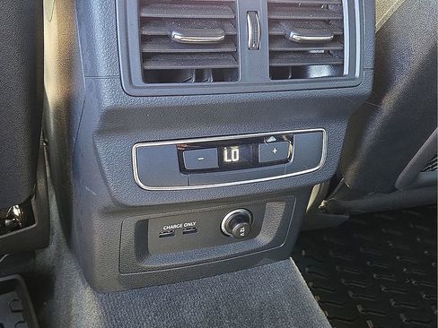 Used 2024 Audi Q5 2.0T Premium Plus image 18