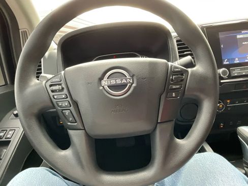 Used 2022 Nissan Frontier SV w/ Technology Package image 24