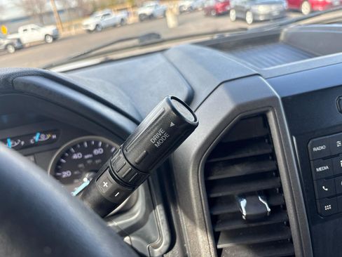 Used 2022 Ford F250 XL w/ Power Equipment Group image 18