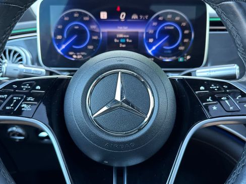 Used 2023 Mercedes-Benz EQS 450+ 4MATIC SUV image 25