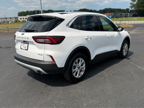 Used 2023 Ford Escape Active AWD/4WD image 8