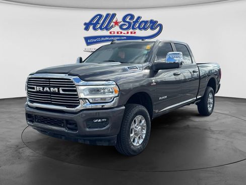 Used 2024 RAM 2500 Laramie w/ Safety Group AWD/4WD image 3