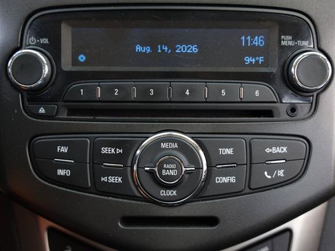 Used 2014 Chevrolet Sonic LT FWD image 31