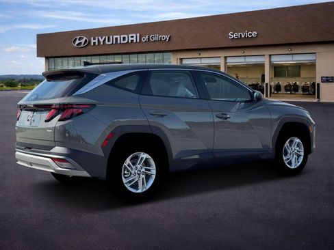 New 2026 Hyundai Tucson SE AWD/4WD image 8