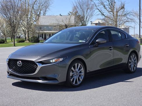 Used 2019 MAZDA MAZDA3 AWD Sedan w/ Select Package image 3