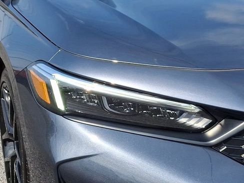 Certified 2025 Honda Civic Sport image 9