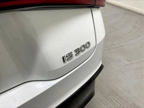 Used 2024 Lexus IS 300 F Sport RWD image 35