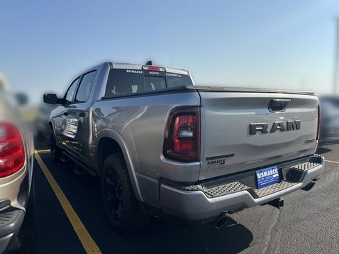 Used 2025 RAM 1500 Big Horn AWD/4WD image 4