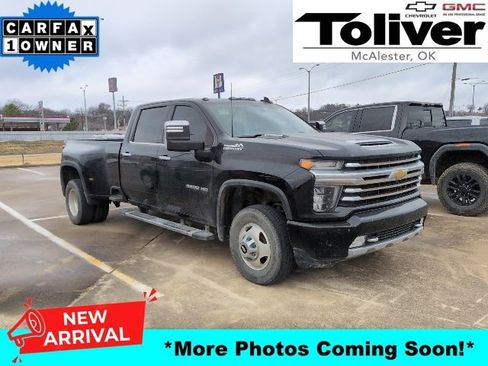 Used 2022 Chevrolet Silverado 3500 High Country w/ Technology Package image 1