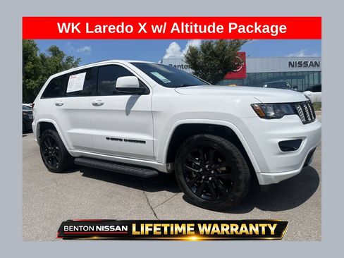 Used 2022 Jeep Grand Cherokee Laredo X RWD image 1