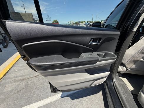Used 2016 Honda Pilot EX image 20