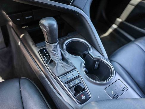 Used 2023 Toyota Camry XSE image 10