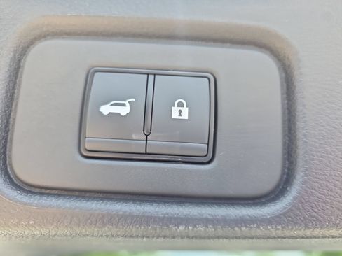 Certified 2024 Nissan Pathfinder Platinum w/ Cargo Package AWD/4WD image 13
