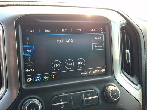 Used 2020 Chevrolet Silverado 1500 LT image 17