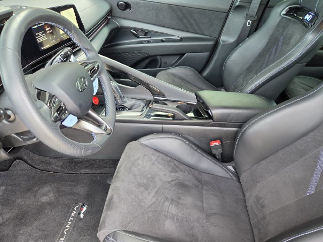 Used 2025 Hyundai Elantra N FWD image 16