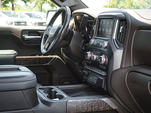 Used 2020 GMC Sierra 1500 Denali w/ Technology Package AWD/4WD image 34