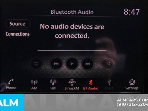 Used 2024 Nissan Rogue SV image 33