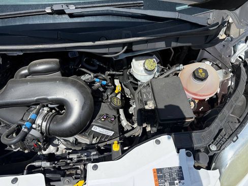 Used 2016 Ford Transit 350 XLT RWD image 11