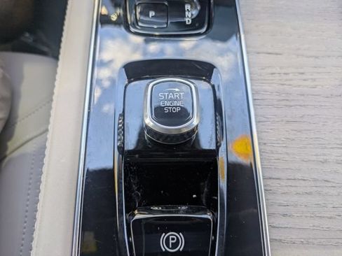 Used 2026 Volvo XC90 B6 Plus AWD/4WD image 29