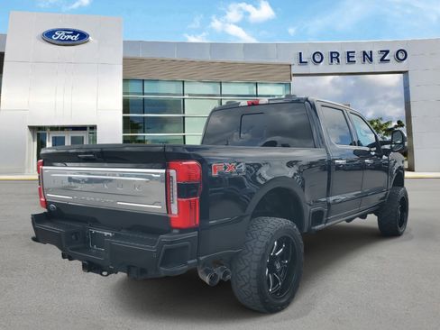 Used 2024 Ford F250 Platinum w/ FX4 Off-Road Package image 5