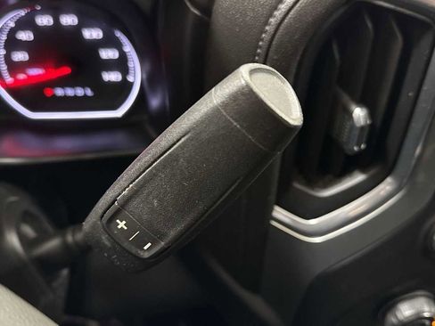 Used 2020 Chevrolet Silverado 1500 LT w/ Remote Start Package image 22