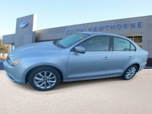 Used 2014 Volkswagen Jetta SE FWD image 4
