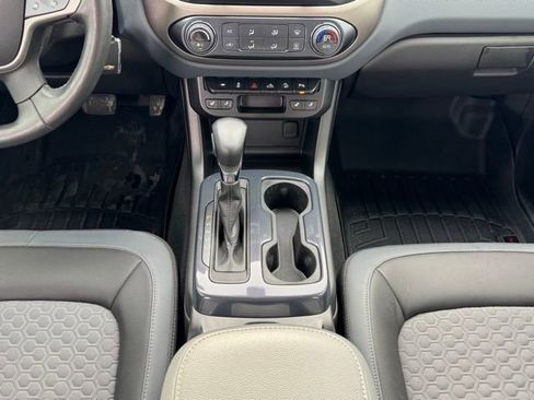 Used 2022 Chevrolet Colorado Z71 image 19