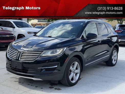 Used 2015 Lincoln MKC AWD image 1
