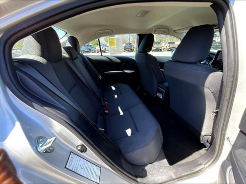 Used 2025 Toyota Corolla LE FWD image 16