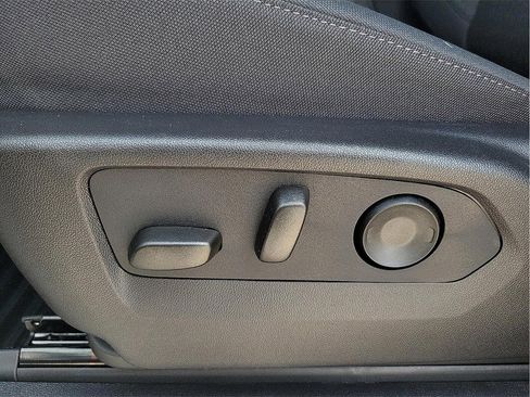 Used 2026 GMC Sierra 1500 Elevation w/ Preferred Package image 15