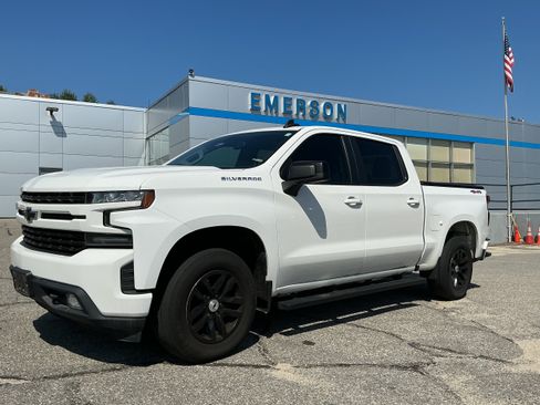 Used 2019 Chevrolet Silverado 1500 RST w/ All-Star Edition AWD/4WD image 2