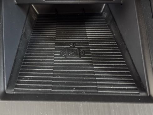 New 2026 Nissan Kicks SV w/ SV Premium Package image 32