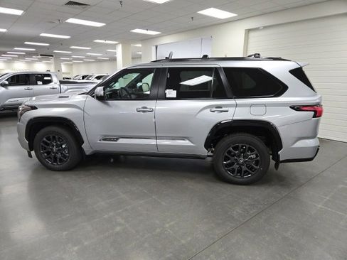 New 2026 Toyota Sequoia Platinum image 3