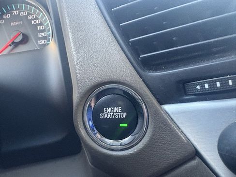 Used 2018 GMC Yukon SLT w/ Open Road Package image 17