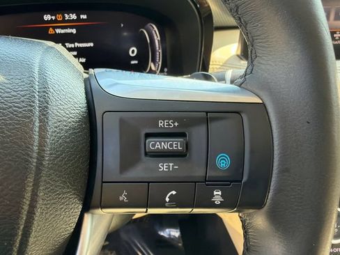 Used 2023 INFINITI QX60 Luxe w/ Cargo Package AWD/4WD image 31
