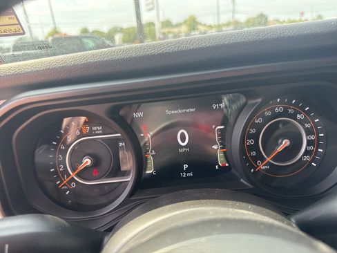 New 2025 Jeep Gladiator Sport image 14