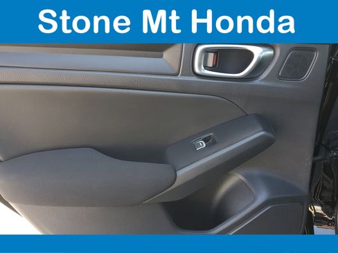 Used 2023 Honda Civic Sport image 12