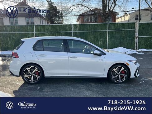New 2026 Volkswagen GTI SE image 5