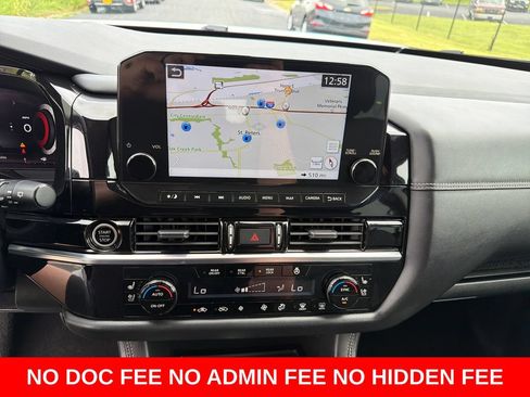 Used 2023 Nissan Pathfinder Platinum AWD/4WD image 20