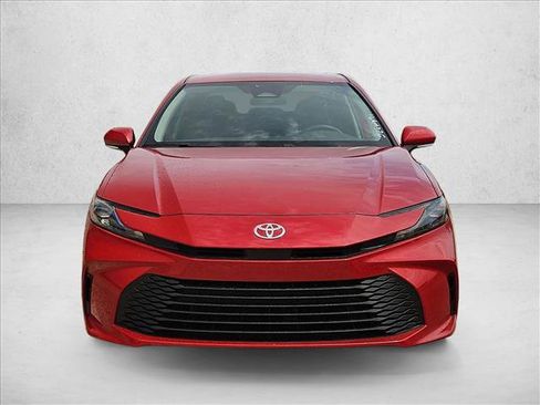 Used 2025 Toyota Camry LE FWD image 2
