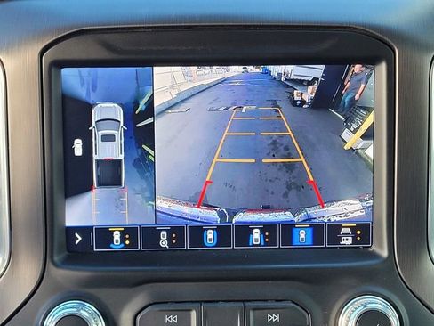 Used 2020 GMC Sierra 1500 AT4 w/ AT4 Premium Package image 12