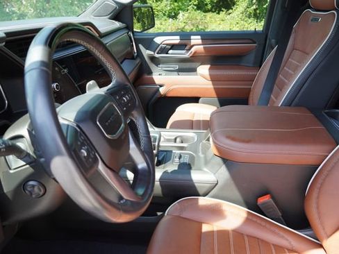 Used 2023 GMC Sierra 1500 Denali Ultimate AWD/4WD image 19