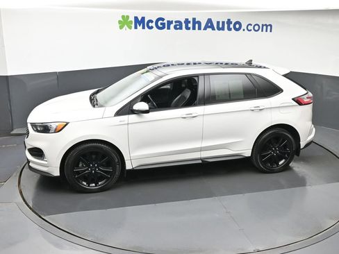 Used 2020 Ford Edge ST-Line w/ Cold Weather Package image 19