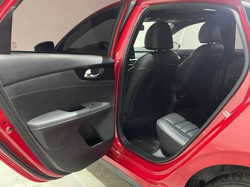 Used 2024 Kia Forte GT-Line w/ GT-Line Premium Package image 21