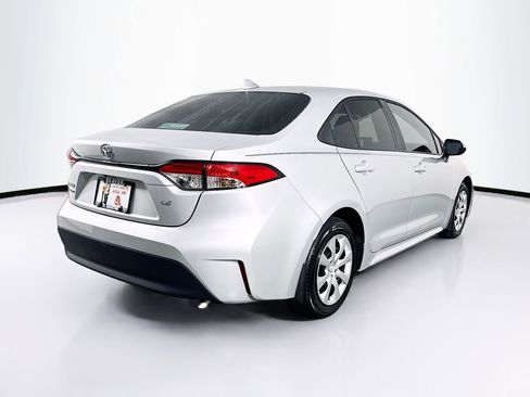 Used 2025 Toyota Corolla LE FWD image 10
