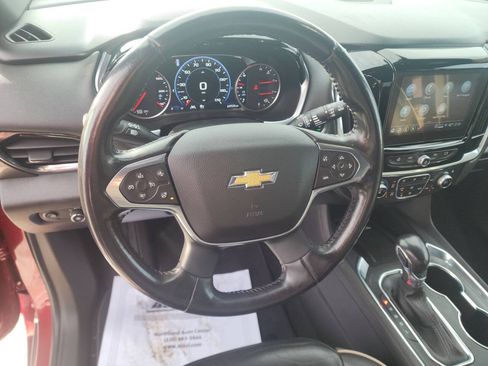 Used 2022 Chevrolet Traverse Premier AWD/4WD image 15